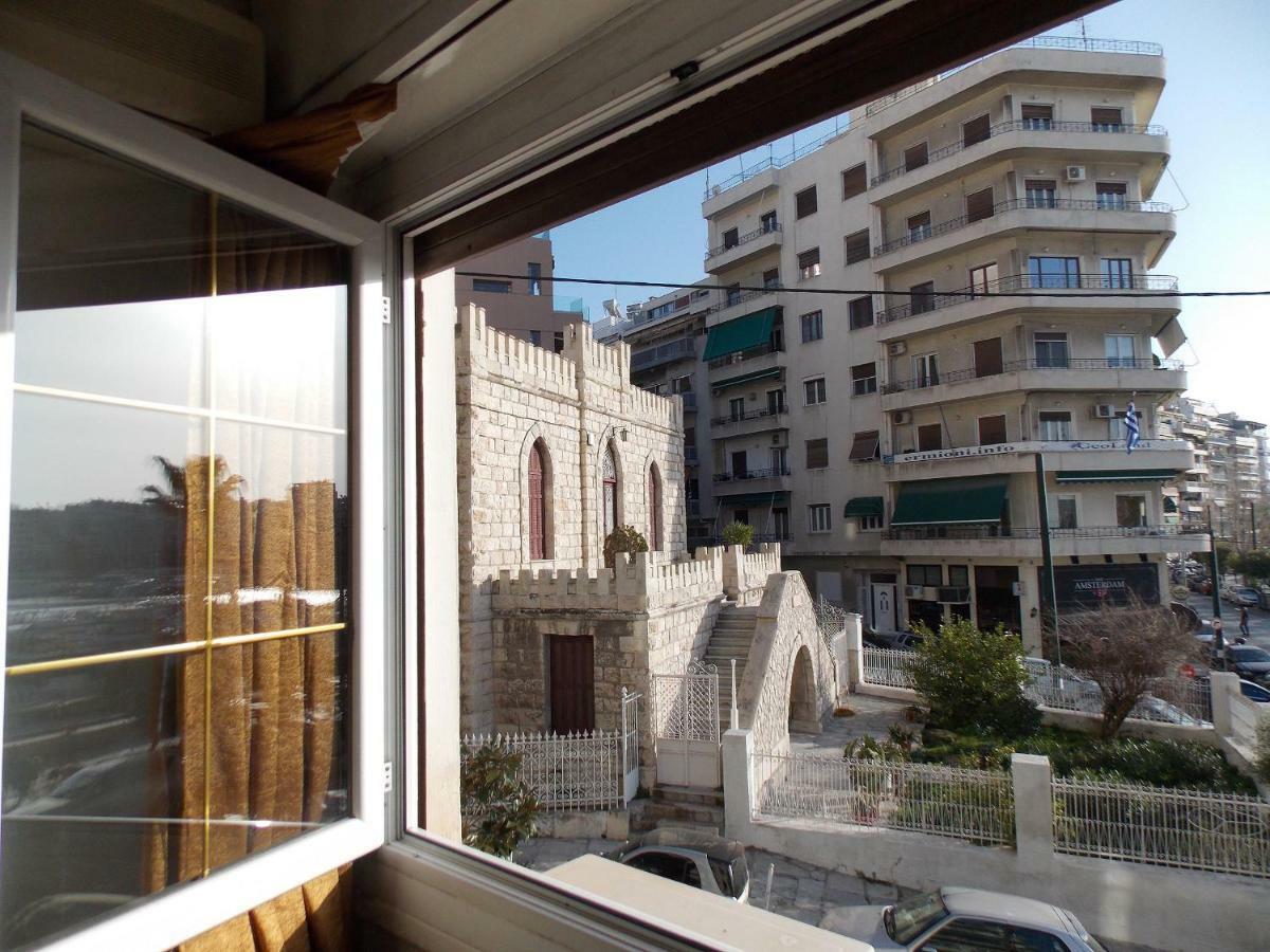 Pasalimani Long Beach Piraeus Exterior photo